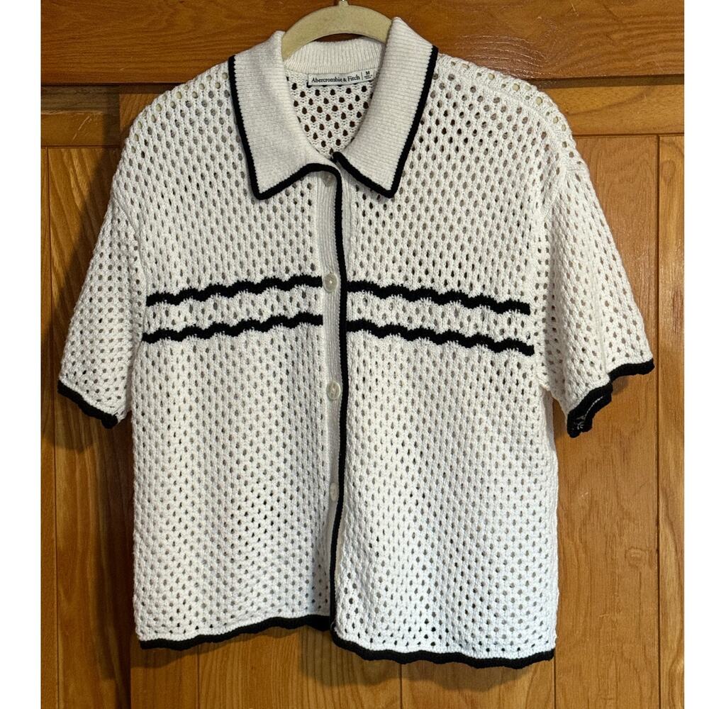 Abercrombie & Fitch Crochet Button Up Knit Cardigan Cream M